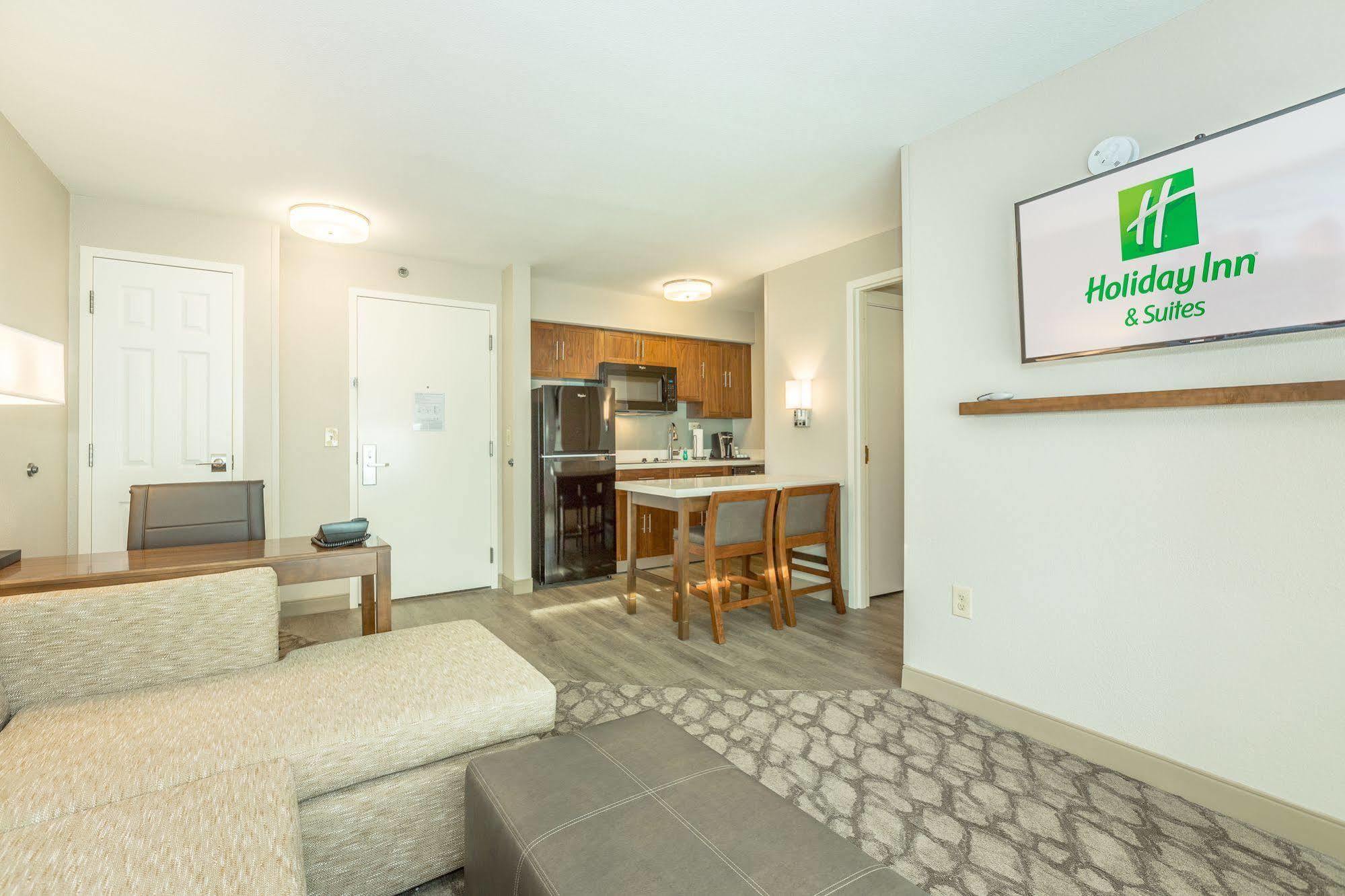 Holiday Inn Hotel And Suites Peachtree City By Ihg Extérieur photo